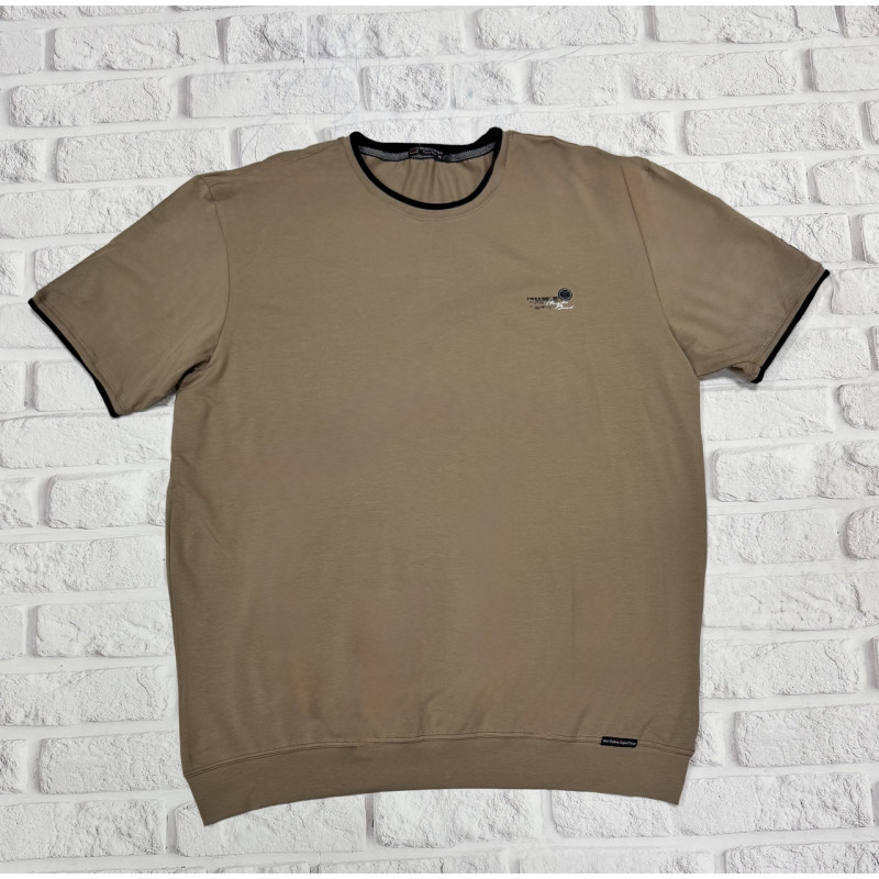 Футболка мужская большого размера Red Down , 6XL,Серый