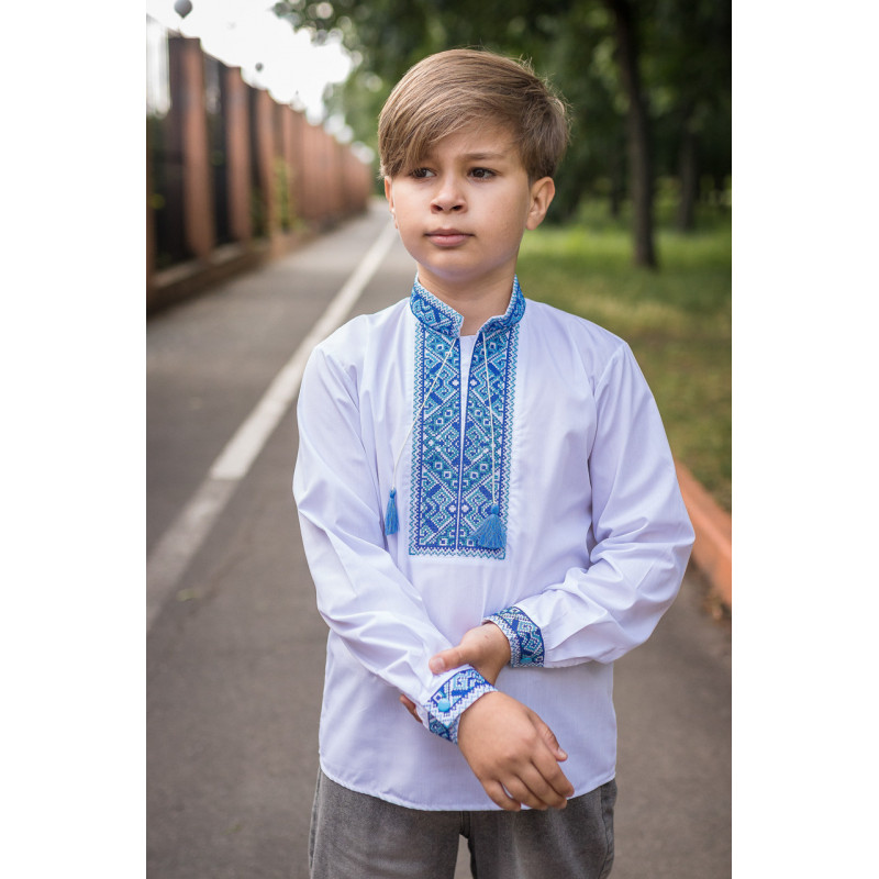 Вышитая рубашка для мальчика 5–12 лет, батист, белая, длинный рукав, натуральная вышивка ,140, Белый с синим