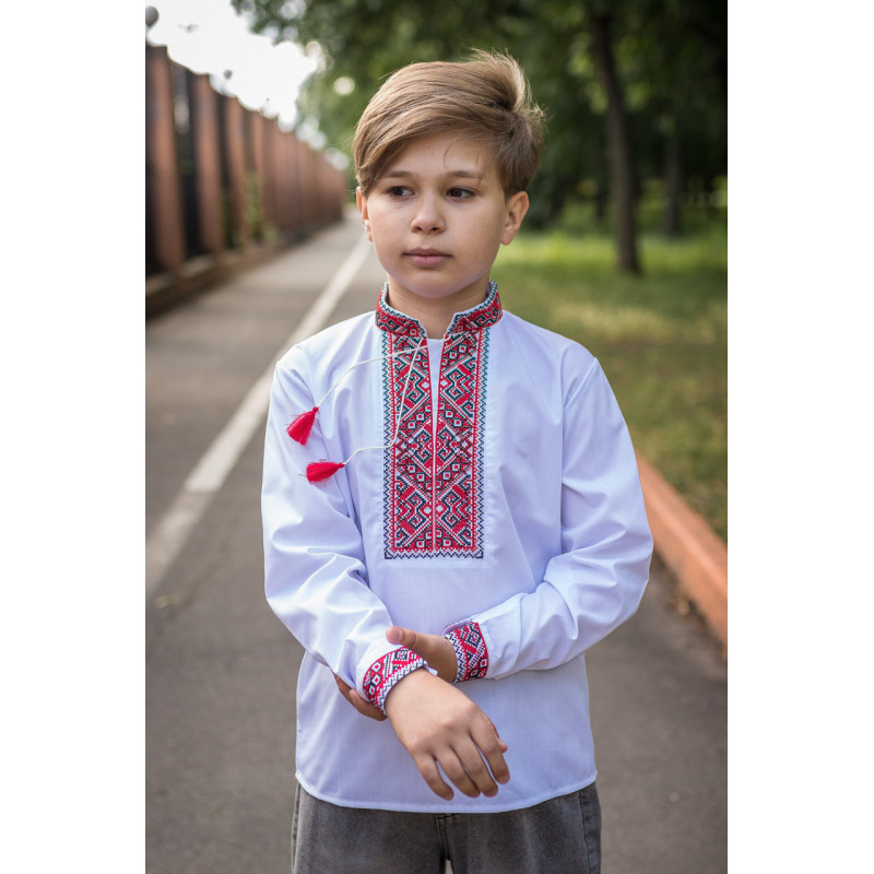 Вышитая рубашка для мальчика 5–12 лет, батист, белая, длинный рукав, натуральная вышивка ,140, Белый с синим