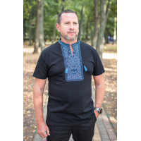 Мужская футболка-вышиванка Kosar чорная с синей вышивкой, XXL,Черный с синим