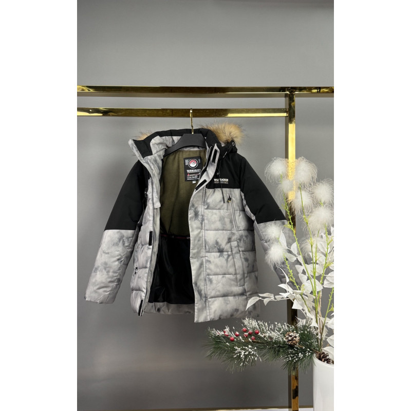 Куртка WKAS для мальчика 8-12 лет зимняя теплая с капюшоном и натуральным мехом,Серый, 128